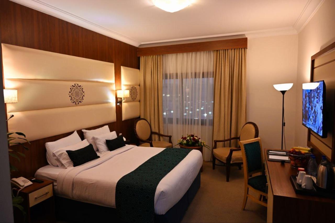 One Inn Hotel Μεδίνα Εξωτερικό φωτογραφία